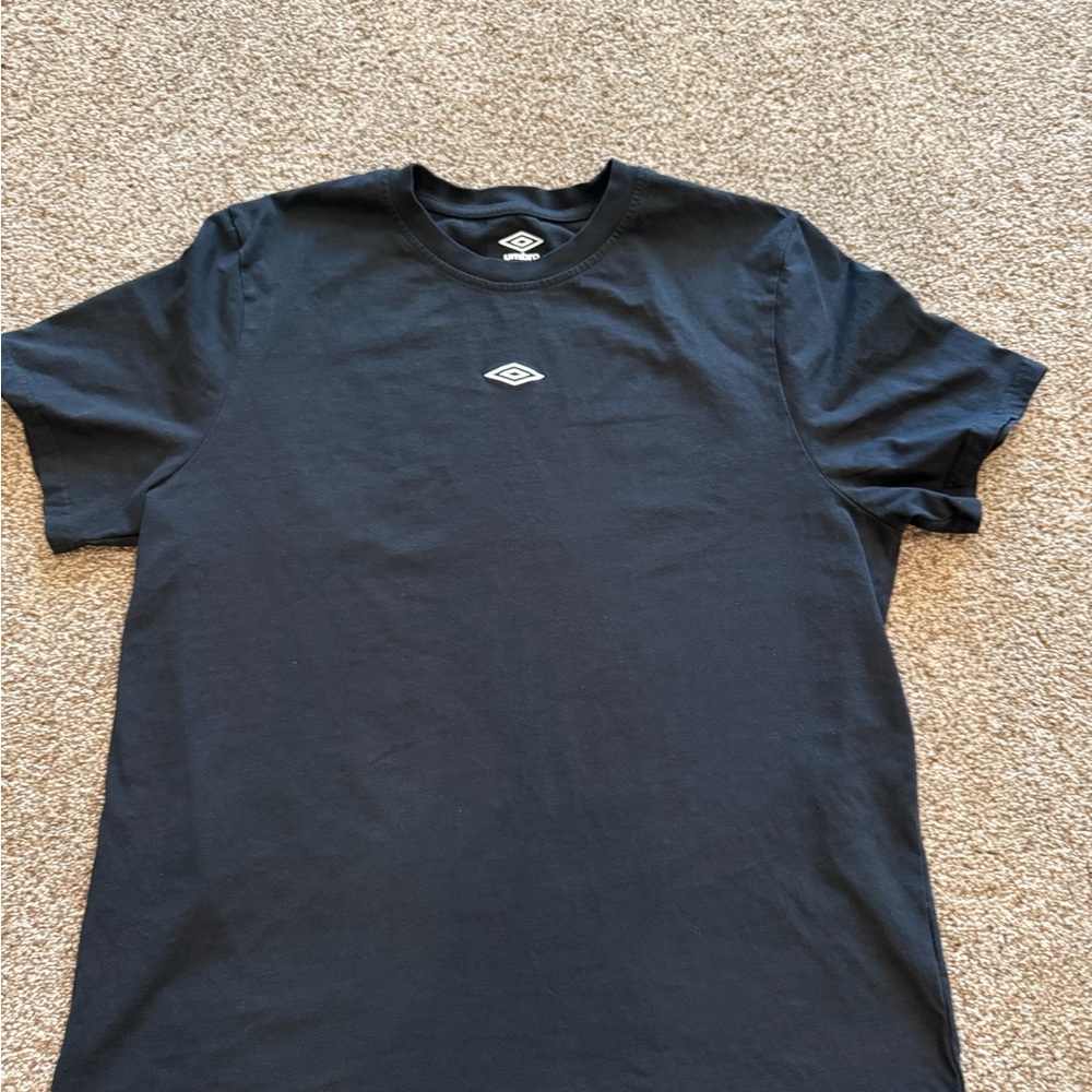 Umbro Men's Navy Blue Short Sleeve Tee